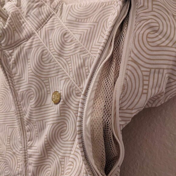 DC Softshell Jacket - S - Picture 5 of 11
